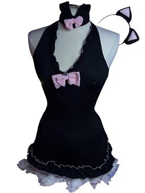 Y2K leg avenue kitty Halloween ruffled dress costume